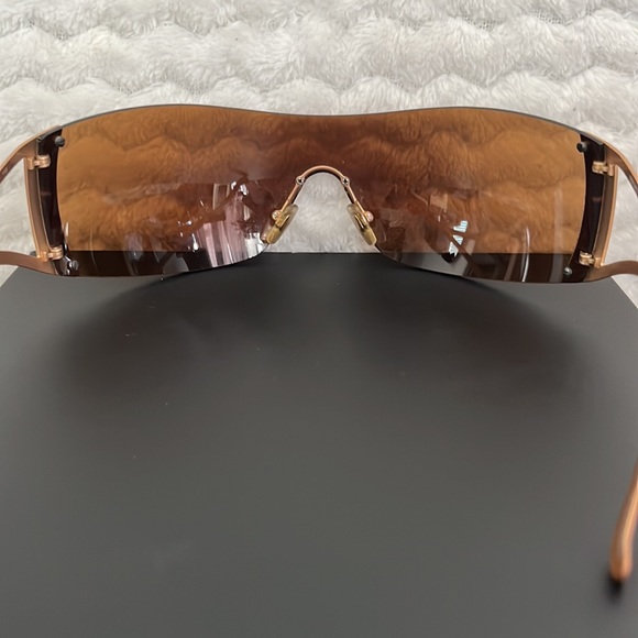 Versace sunglasses - Picture 6 of 15